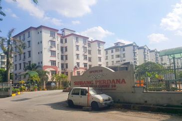 Subang Perdana Goodyear Court 10