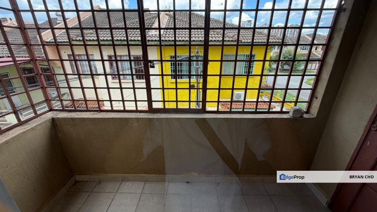 Taman prima saujana kajang selangor for sale Corner lot 2 Storey Facing open Fully renovated Fully extended 40 x 70, Selangor, Kajang