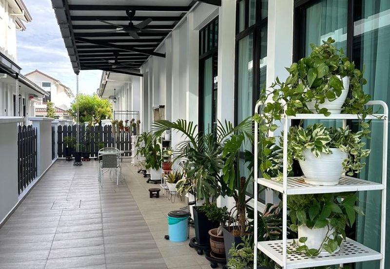 Tenderfields @ Eco Majestic