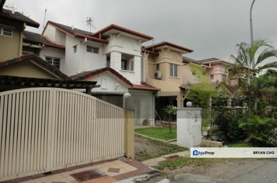 Usj 20 usj selangor for sale subang jaya 2 Storey 24 x 75 freehold, Selangor, USJ