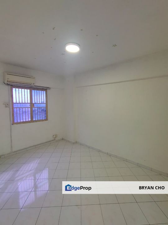Vista serdang, taman bukit serdang, Seri kembangan, selangor for sale 100%Loan,  low depo, Vista serdang,  806 sf,  Taman Bukit Serdang, Selangor, Seri Kembangan