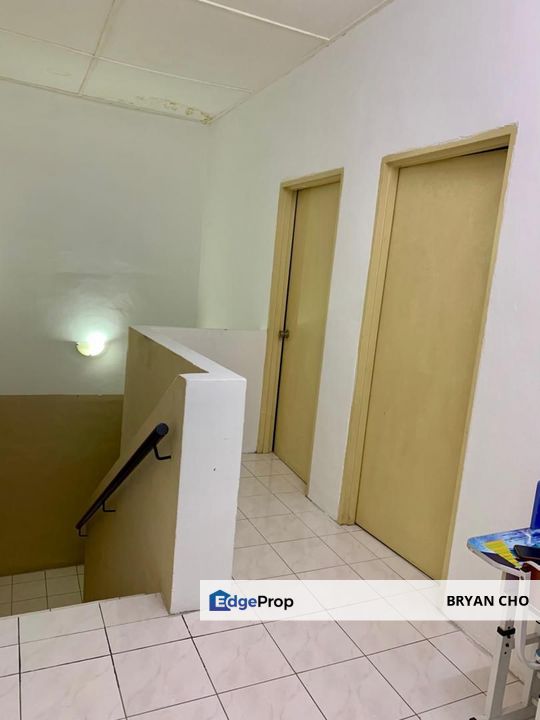 Taman sinaran balakong, selangor for sale 100%Loan  low depo 2 Storey Taman sinaran , 20 x 65 , balakong, Selangor, Balakong