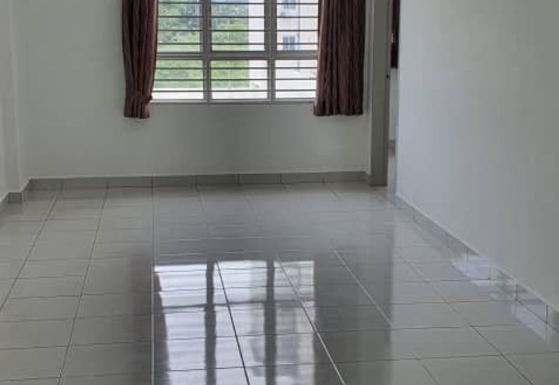 The Residence 1 @ Tiara South