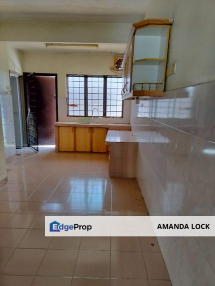 Double storey house at Jalan Merpati Bandar Puchong Jaya for sales, Selangor, Puchong