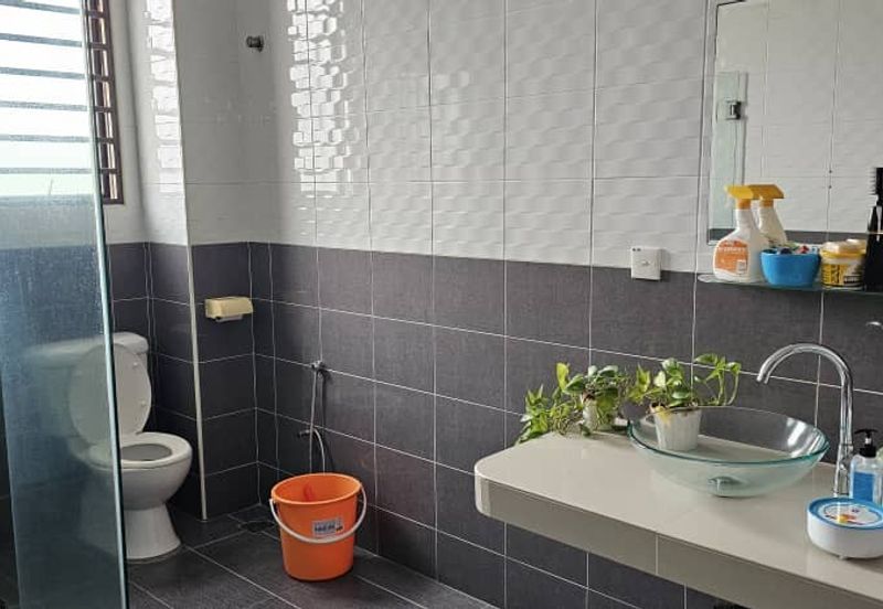 Jalan Puchong Hartamas 1