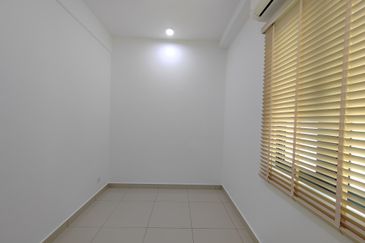 Skyvilla, D Island Residence