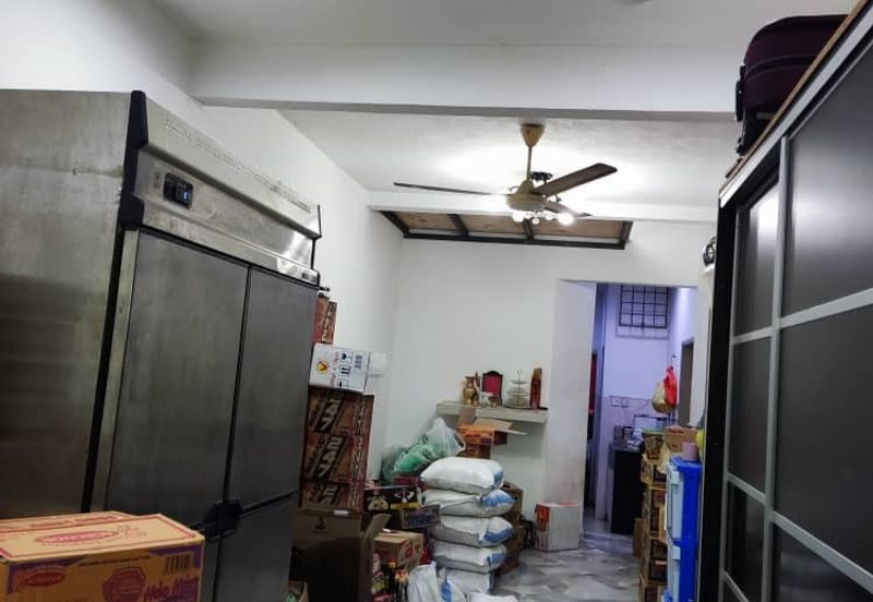 Taman Kinrara Seksyen 1