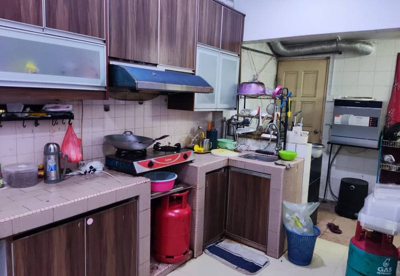 Taman Kinrara Seksyen 1