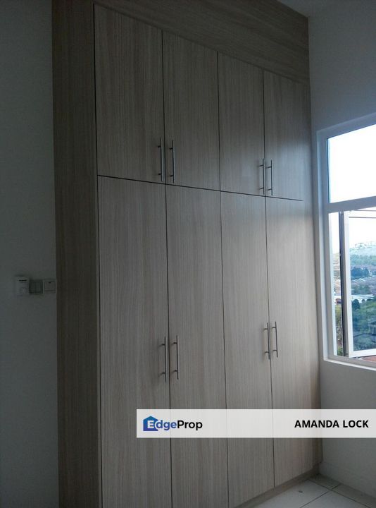 Partly funished 2 rooms unit at Skypod Puchong Jaya for rent, Selangor, Puchong