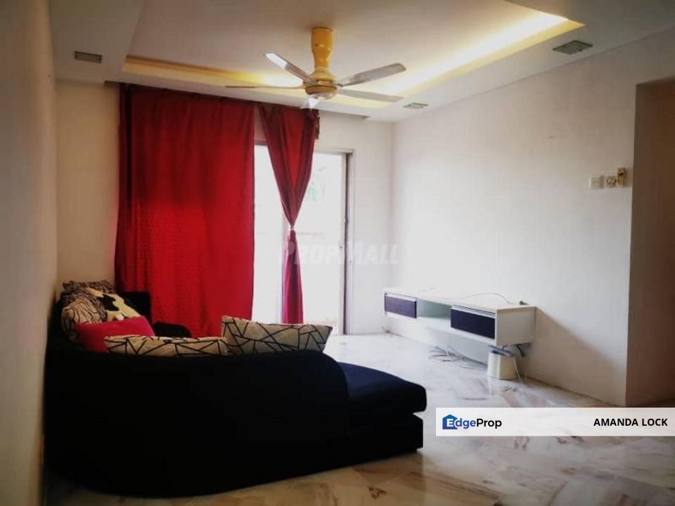 Saraka Apartment at top floor Taman Wawasan Puchong for sale, Selangor, Puchong