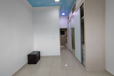 Skyvilla, D Island Residence