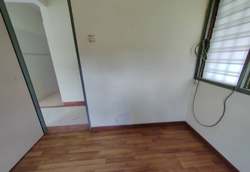 Jalan Anggerik Aranda 31/29