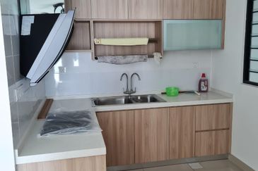 Skyvilla, D Island Residence