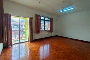 Taman Saujana Puchong