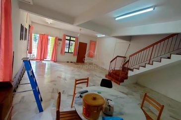 Taman Saujana Puchong