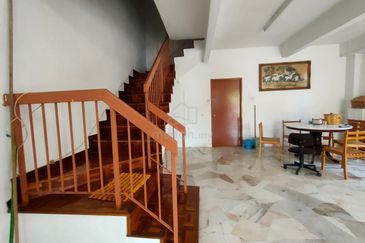 Taman Saujana Puchong