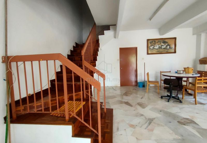 Taman Saujana Puchong