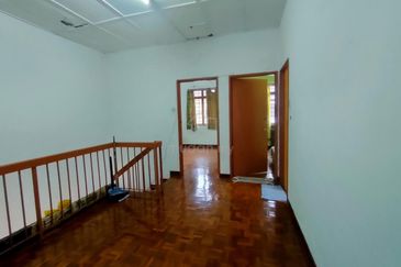 Taman Saujana Puchong