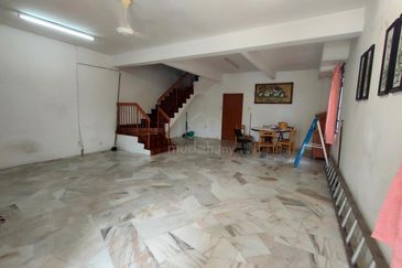 Taman Saujana Puchong