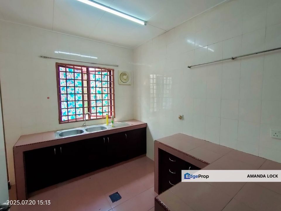 Sri Suria Kota Kemuning 2 storey 90% furnished house for rent , Selangor, Shah Alam