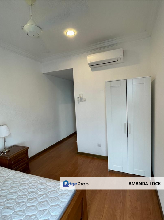 Studio unit at Zefer Hill Jalan Pipit Bandar Puchong Jaya for rent , Selangor, Puchong
