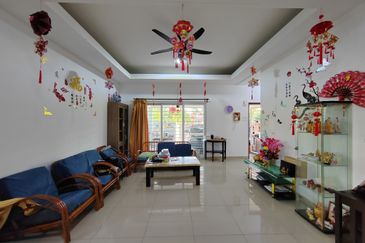 Bandar Tasik Senangin