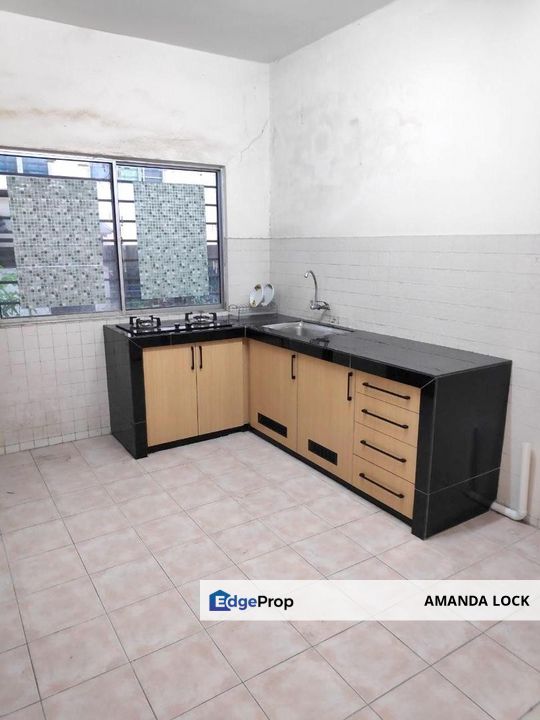 Taman Prima Tropika 2 storey house intermediate at Equine Park sale, Selangor, Seri Kembangan