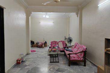 Taman Kinrara Seksyen 2