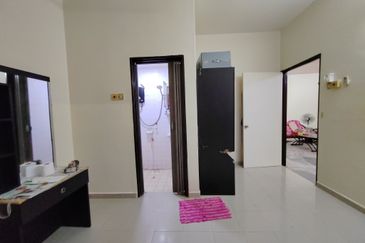 Taman Kinrara Seksyen 2