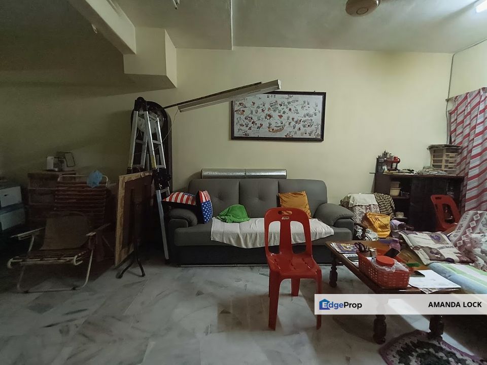 Double storey house at Jalan Merpati Bandar Puchong Jaya for sales, Selangor, Puchong