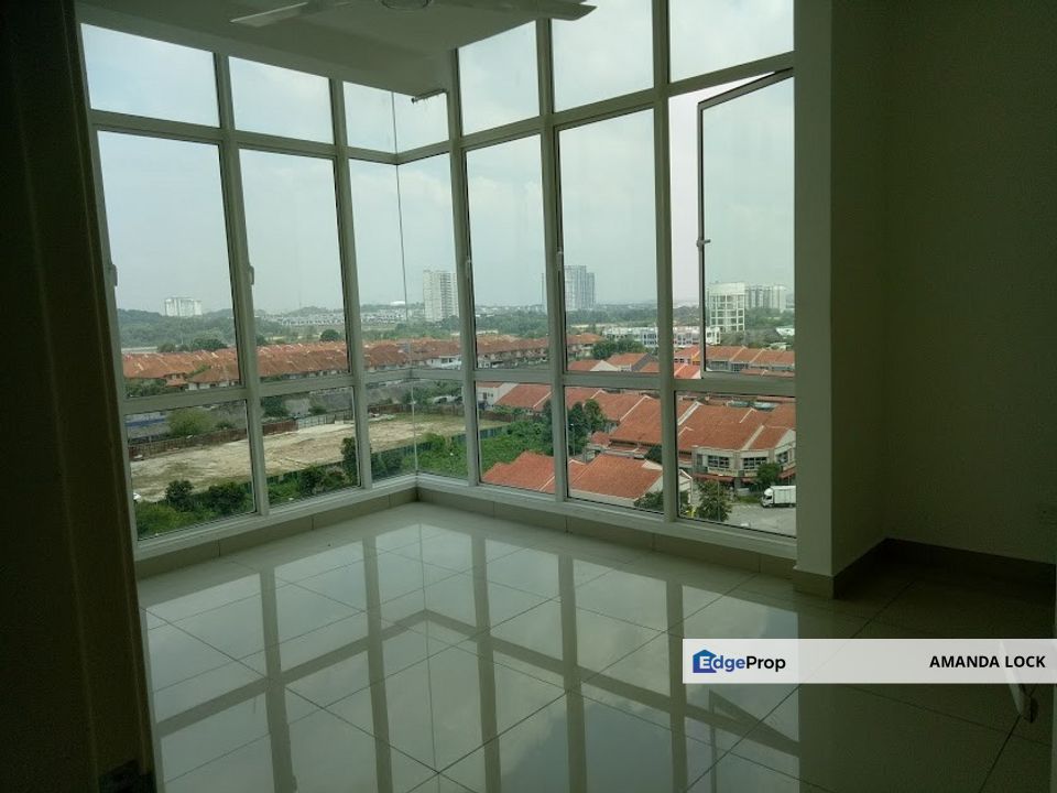 3 Elements 3e apartment at Seri Kembangan Puchong South nsk , Selangor, Seri Kembangan