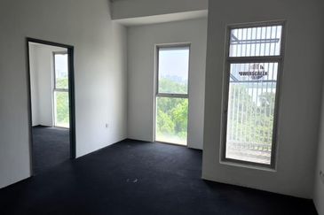 Prima Bizwalk Business Park