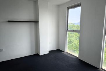 Prima Bizwalk Business Park