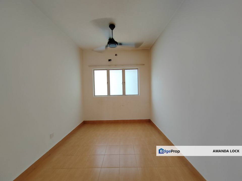 Villa Makmur Dutamas Condominium for Sale Partly Furnished Corner Lot, Kuala Lumpur, Dutamas