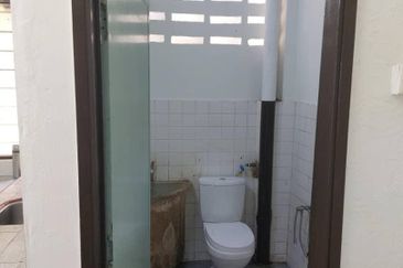 Taman Kinrara Seksyen 1