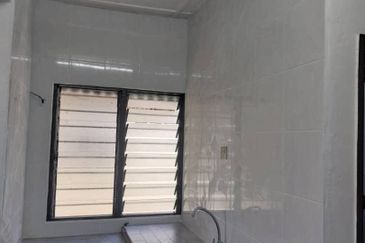 Taman Kinrara Seksyen 1