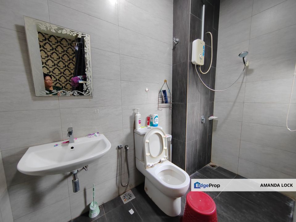 D'island Residence Puchong Double Storey Terraced House For Sale Basic Unit With Air Condo, Selangor, Puchong