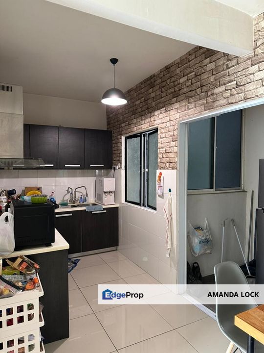 Koi Prima Residence Taman Mas Puchong for rent 3 carpark semi furnish, Selangor, Puchong