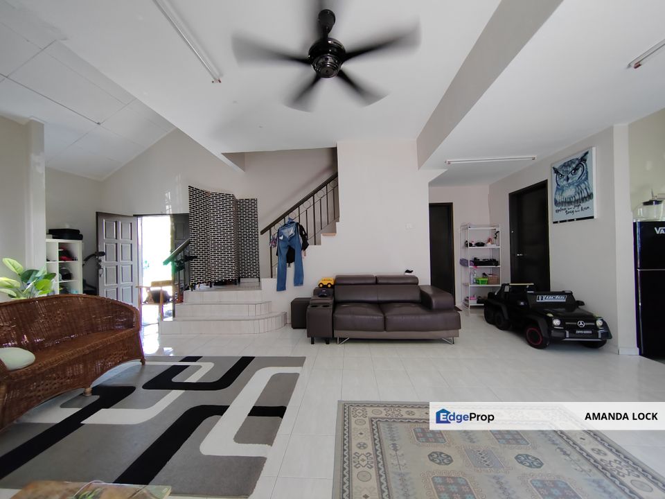 Kasturi Heights Nilai Bungalow Double Storey House for Sale Unfurnished , Negeri Sembilan, Nilai