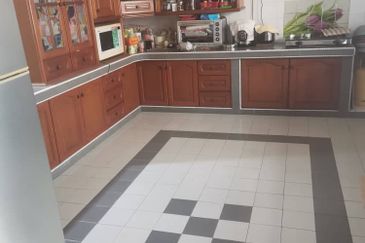 Seremban Garden Jalan Seroja 7 Rahang Seremban Bungalow house for sale renovated partly