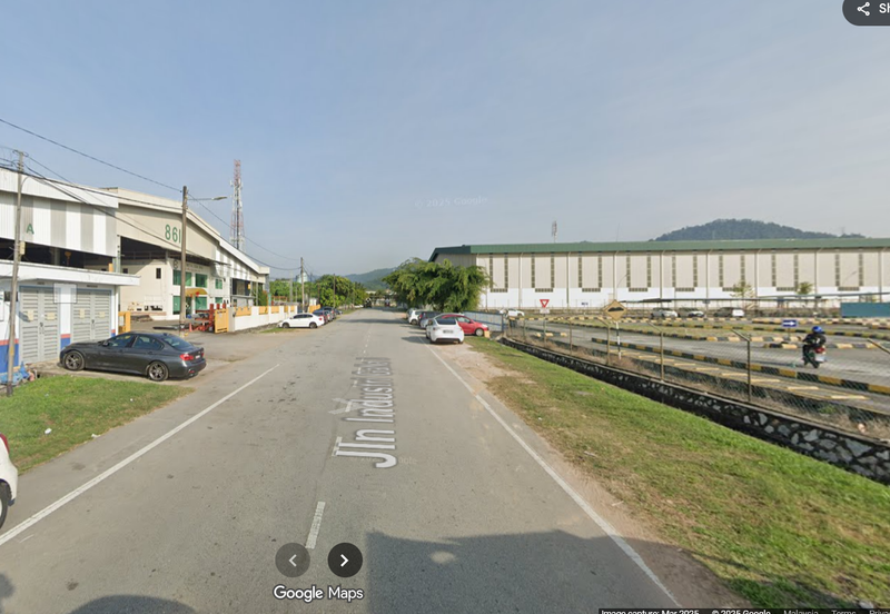 Factory at Galla Industrial Park Labu Seremban for sales fully built