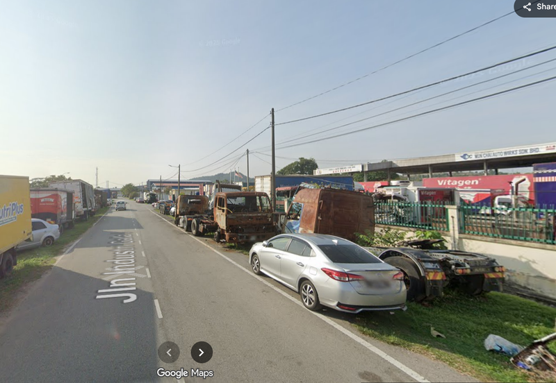 Factory at Galla Industrial Park Labu Seremban for sales fully built