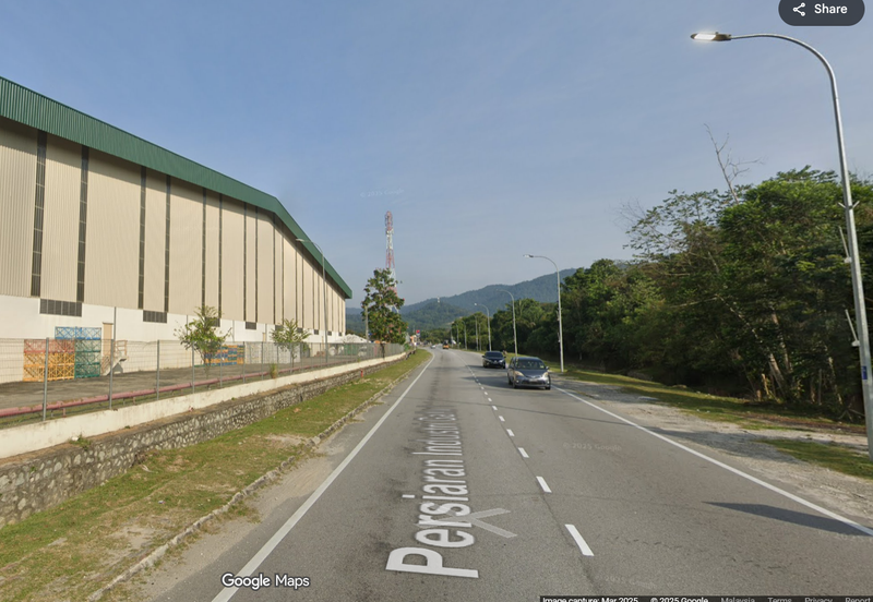 Factory at Galla Industrial Park Labu Seremban for sales fully built