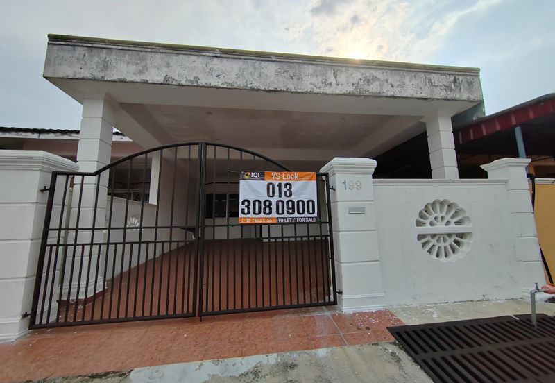 Taman College Heights (Sikamat)