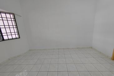 Taman College Heights (Sikamat)