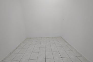 Taman College Heights (Sikamat)