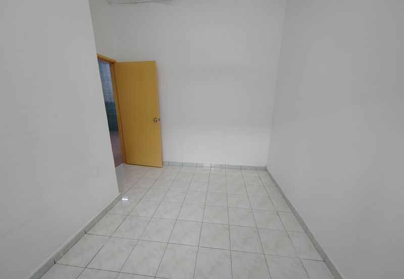 Taman College Heights (Sikamat)