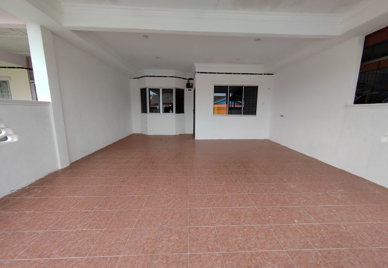 Taman College Heights (Sikamat)