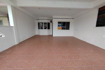 Taman College Heights (Sikamat)