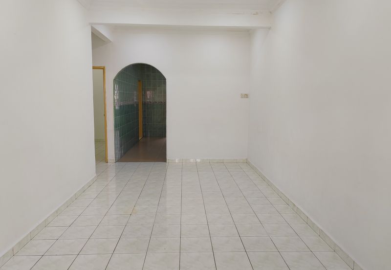 Taman College Heights (Sikamat)